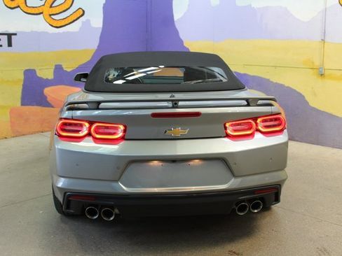 Certified 2024 Chevrolet Camaro LT image 7