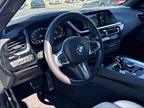 Used 2023 BMW Z4 M40i w/ Premium Package RWD image 17
