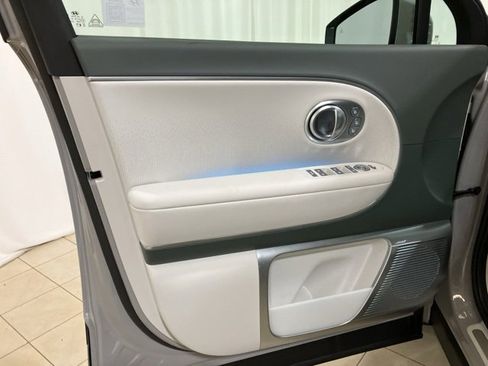 Used 2026 Hyundai Ioniq 9 Calligraphy image 7