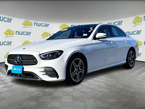 Used 2022 Mercedes-Benz E 350 4MATIC Sedan image 3