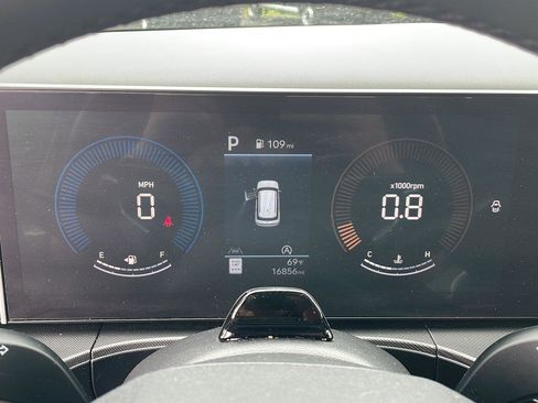 Used 2025 Hyundai Santa Fe SEL AWD/4WD image 18