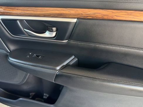 Certified 2022 Honda CR-V Touring image 22