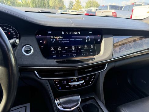 Used 2018 Cadillac CT6 Luxury AWD/4WD image 24