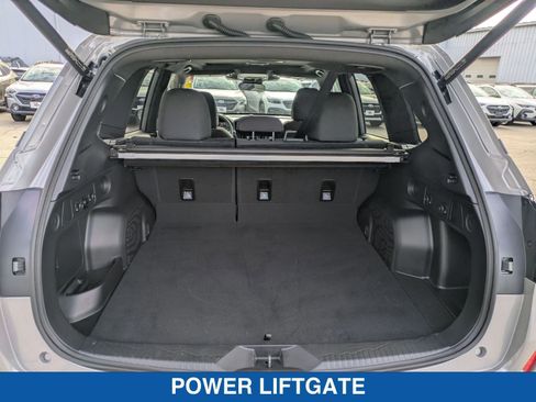 Certified 2025 Subaru Forester Premium AWD/4WD image 33