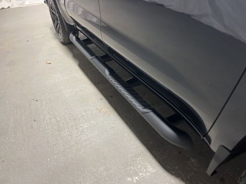 Used 2023 Chevrolet Silverado 1500 Custom image 10