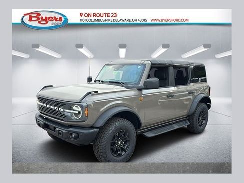 New 2026 Ford Bronco Badlands AWD/4WD image 1