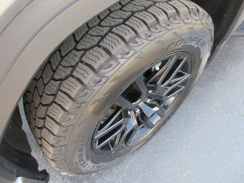 Certified 2021 GMC Sierra 1500 Elevation AWD/4WD image 14