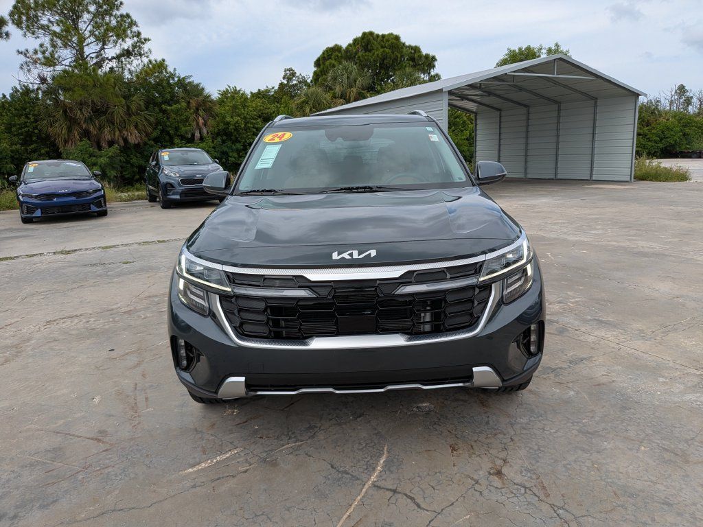 Certified 2024 Kia Seltos SX AWD/4WD image 3