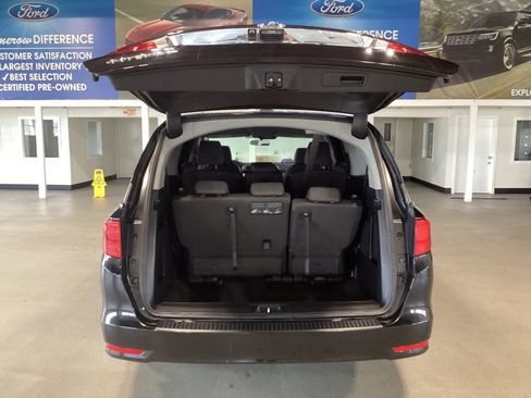 Used 2018 Honda Odyssey EX image 5