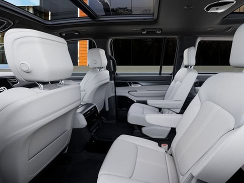New 2026 Jeep Grand Wagoneer L 4WD w/ Premium Group I image 23