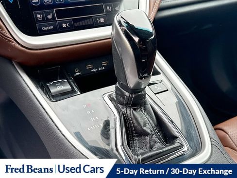 Used 2020 Subaru Outback Touring w/ Popular Package #2 AWD/4WD image 24