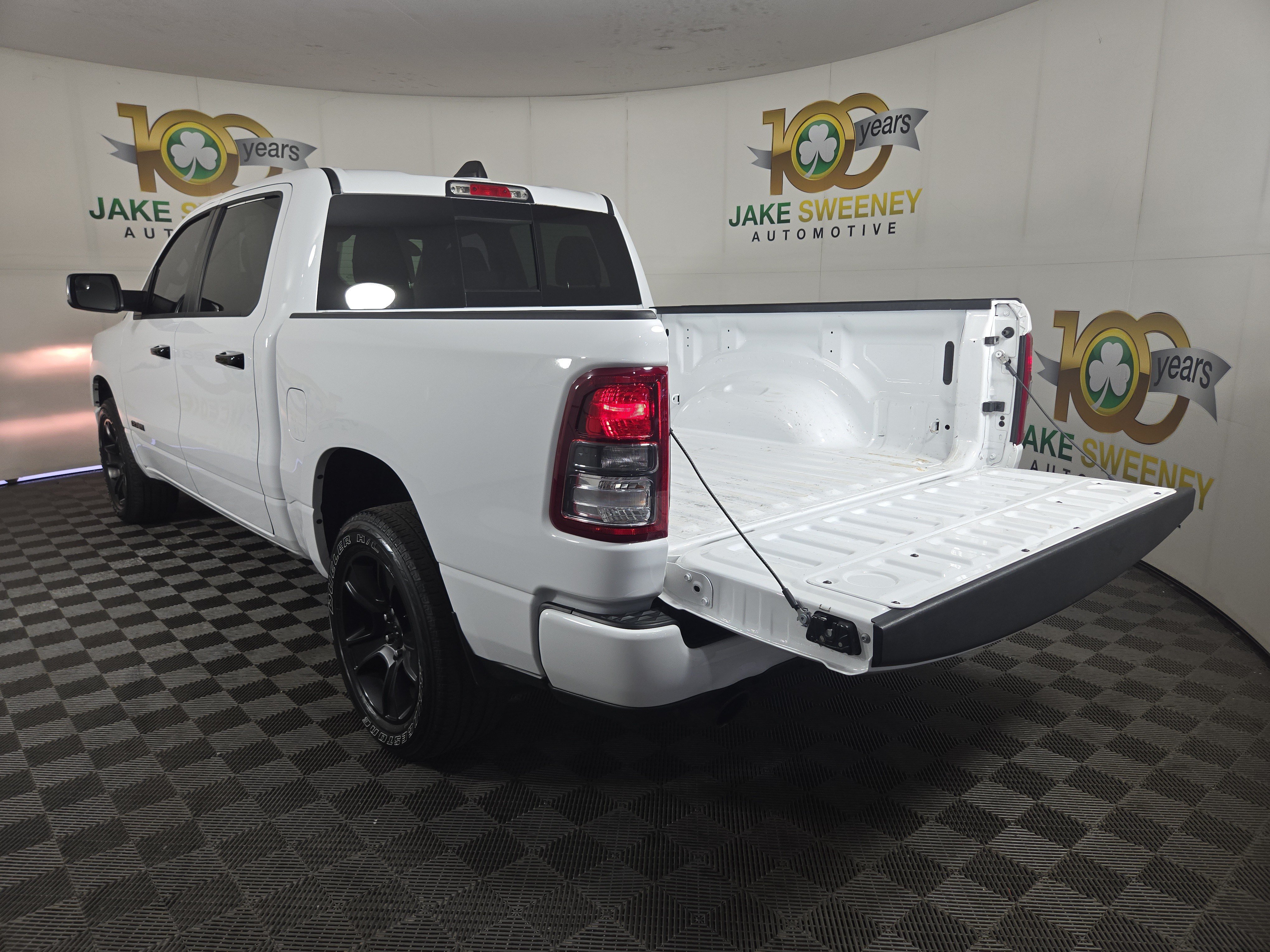 Used 2023 RAM 1500 Big Horn AWD/4WD image 33