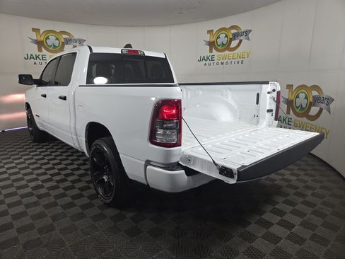 Used 2023 RAM 1500 Big Horn AWD/4WD image 33