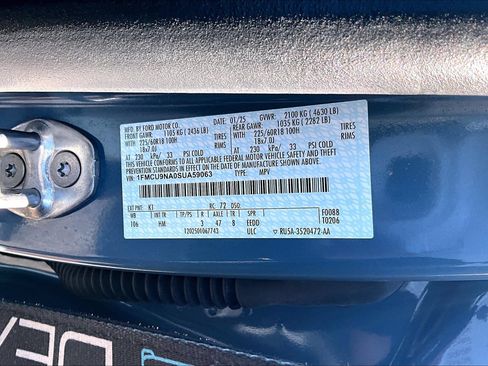 Used 2025 Ford Escape ST-Line Select AWD/4WD image 31