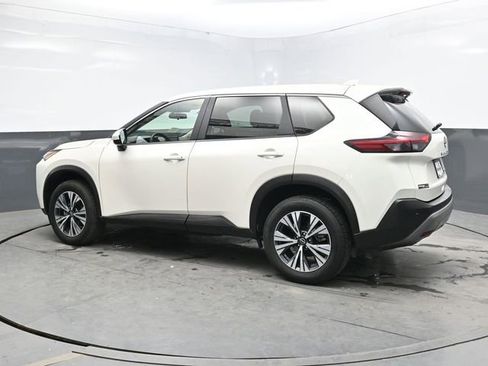 Used 2023 Nissan Rogue SV AWD/4WD image 4