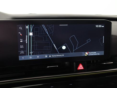Used 2025 Kia Carnival SX Prestige FWD image 7
