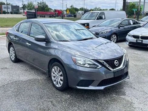 Used 2019 Nissan Sentra S FWD image 3