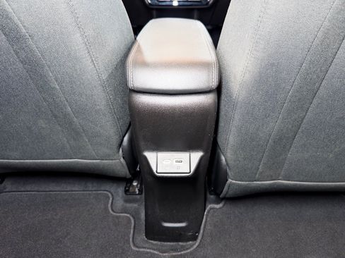 Used 2023 Chevrolet Bolt EUV LT w/ Driver Confidence Package FWD image 19