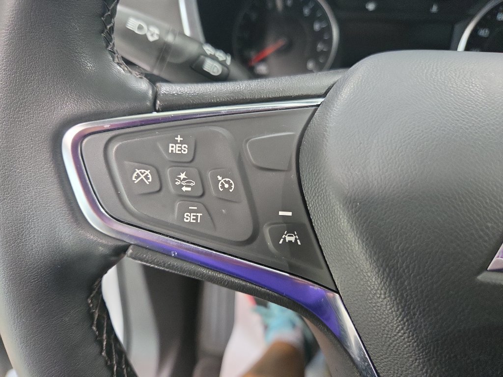 Used 2024 Chevrolet Equinox LT AWD/4WD image 32