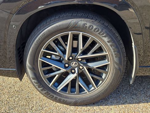 Certified 2026 Lexus TX 350 AWD w/ Technology Package image 11