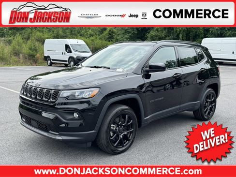 New 2026 Jeep Compass Latitude AWD/4WD image 1