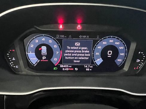 Used 2020 Audi Q3 2.0T Premium AWD/4WD image 27