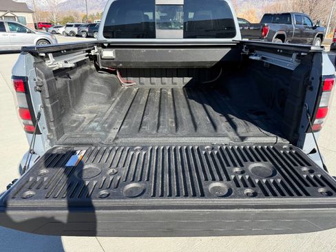 Used 2023 Nissan Frontier PRO-4X w/ Pro-4X Premium Package image 29
