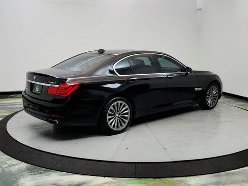 Used 2012 BMW 740i RWD image 5