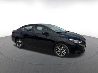 Used 2025 Nissan Versa SV FWD video 2