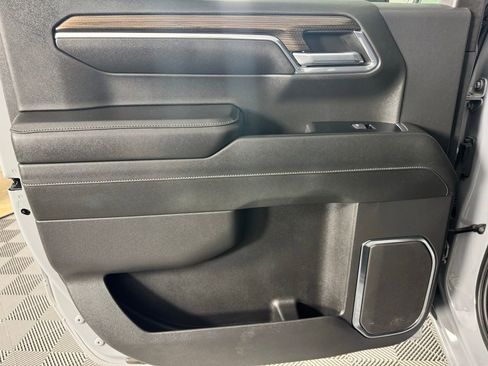 Used 2024 Chevrolet Silverado 1500 RST image 24