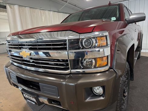 Used 2015 Chevrolet Silverado 2500 High Country w/ Duramax Plus Package AWD/4WD image 14