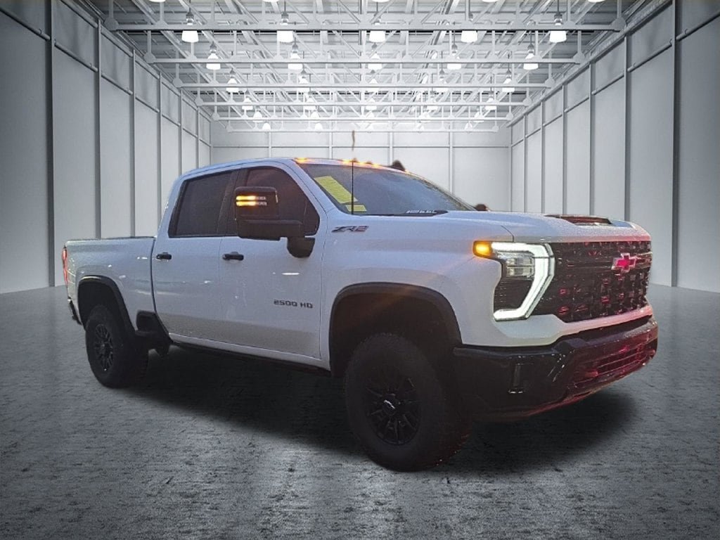 Certified 2026 Chevrolet Silverado 2500 ZR2 AWD/4WD image 11