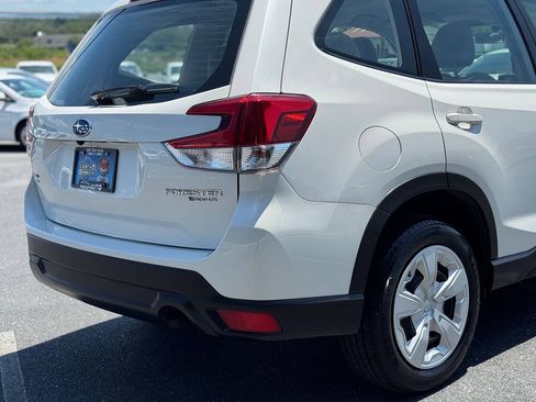 Used 2022 Subaru Forester AWD/4WD image 40
