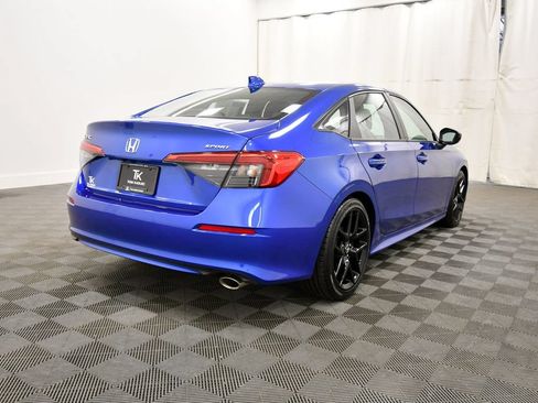 Used 2023 Honda Civic Sport image 8