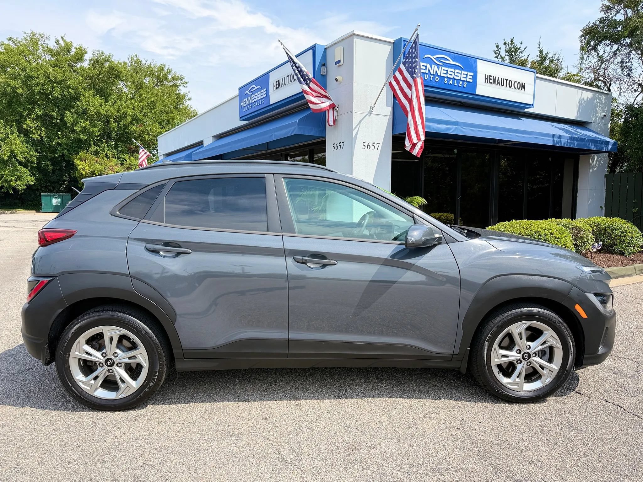 Used 2023 Hyundai Kona SEL AWD/4WD image 16