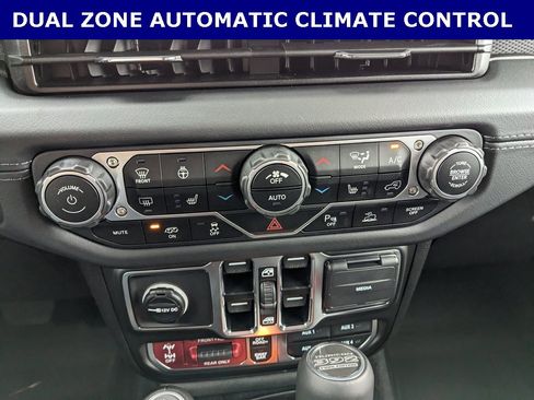 New 2025 Jeep Wrangler Rubicon 392 image 17