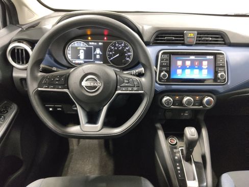 Used 2023 Nissan Versa SV FWD image 22