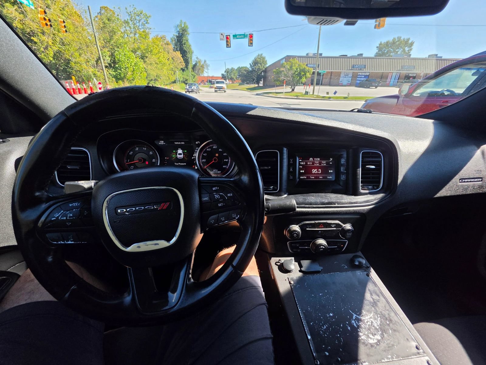 Used 2017 Dodge Charger Police RWD image 17