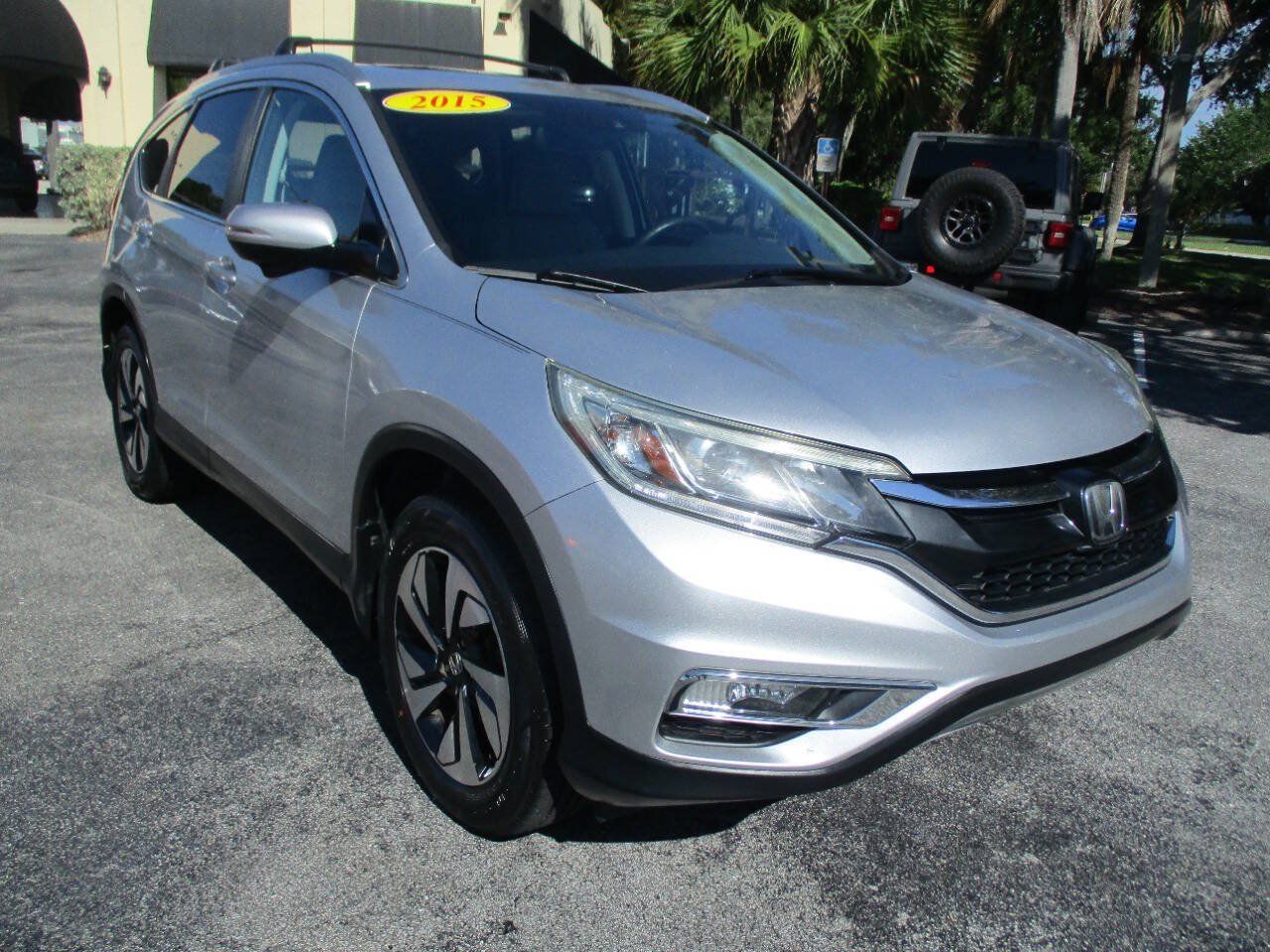 Used 2015 Honda CR-V Touring image 2