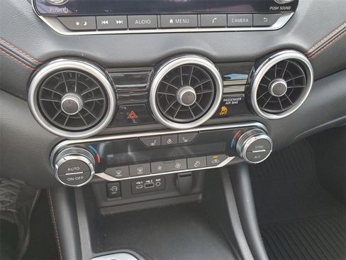 Certified 2024 Nissan Sentra SR w/ SR Premium Package image 31