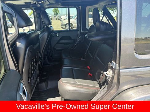 Used 2019 Jeep Wrangler Unlimited Rubicon AWD/4WD image 25