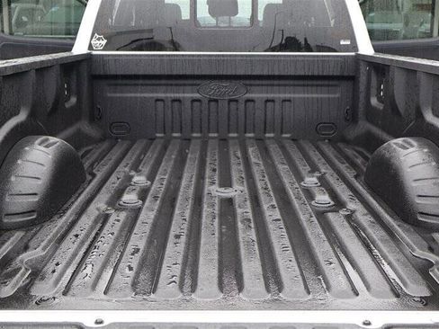 Used 2026 Ford F450 Platinum w/ FX4 Off-Road Package image 34