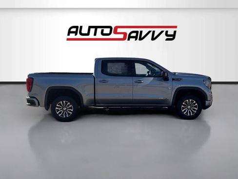 Used 2024 GMC Sierra 1500 AT4 w/ Technology Package AWD/4WD image 8