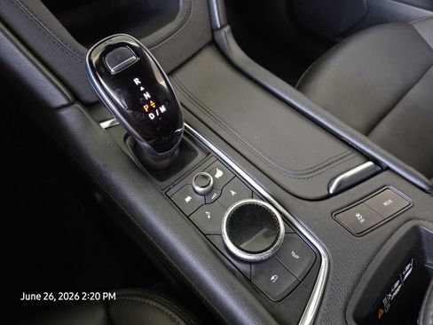 Used 2020 Cadillac XT6 Premium Luxury FWD image 29