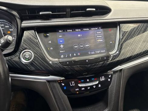 Used 2020 Cadillac XT6 Premium Luxury AWD/4WD image 23