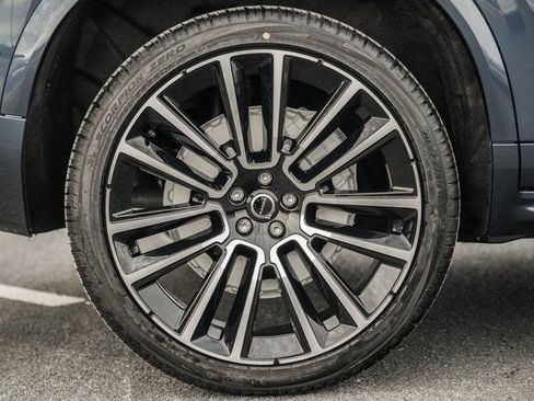 New 2026 Volvo XC90 B6 Plus image 18