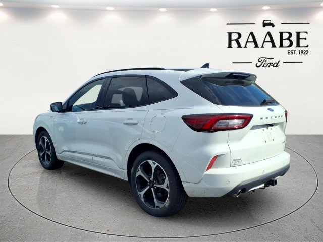 Used 2023 Ford Escape ST-Line Select w/ Tech Pack #2 AWD/4WD image 11
