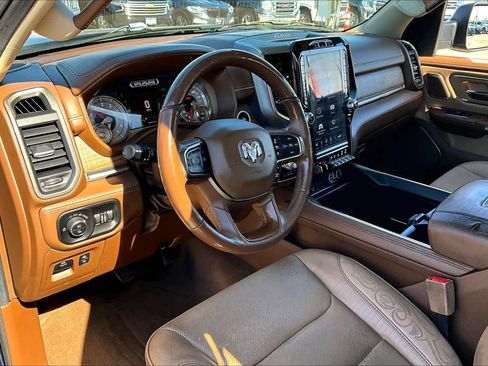 Used 2019 RAM 1500 Limited image 17