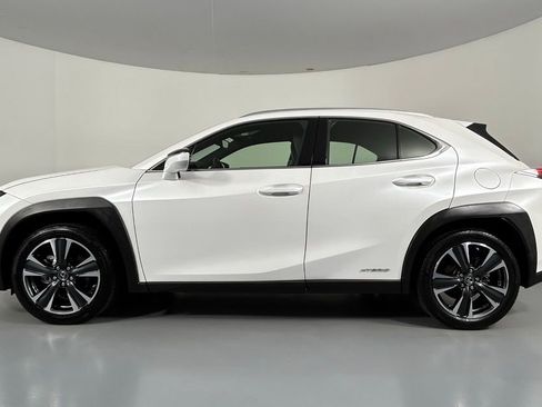Used 2021 Lexus UX 250h image 4