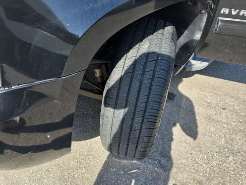 Used 2013 Chevrolet Avalanche LT w/ All-Star Edition image 34